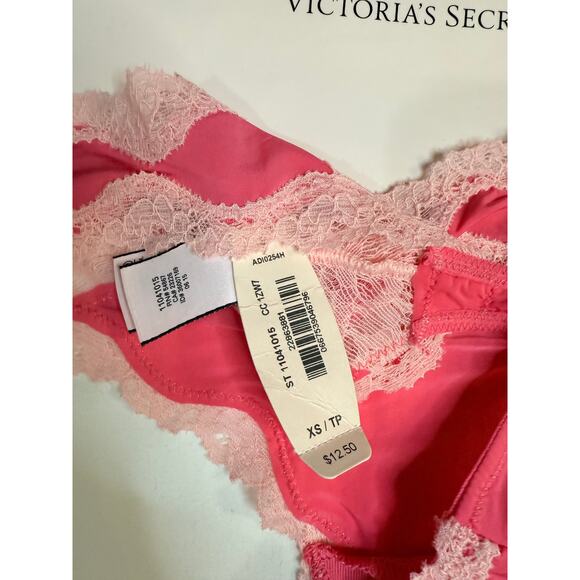 Victoria’s Secret Vintage Second Skin Lace Thong – Pink – Size XS – 2015 - Picture 3 of 4